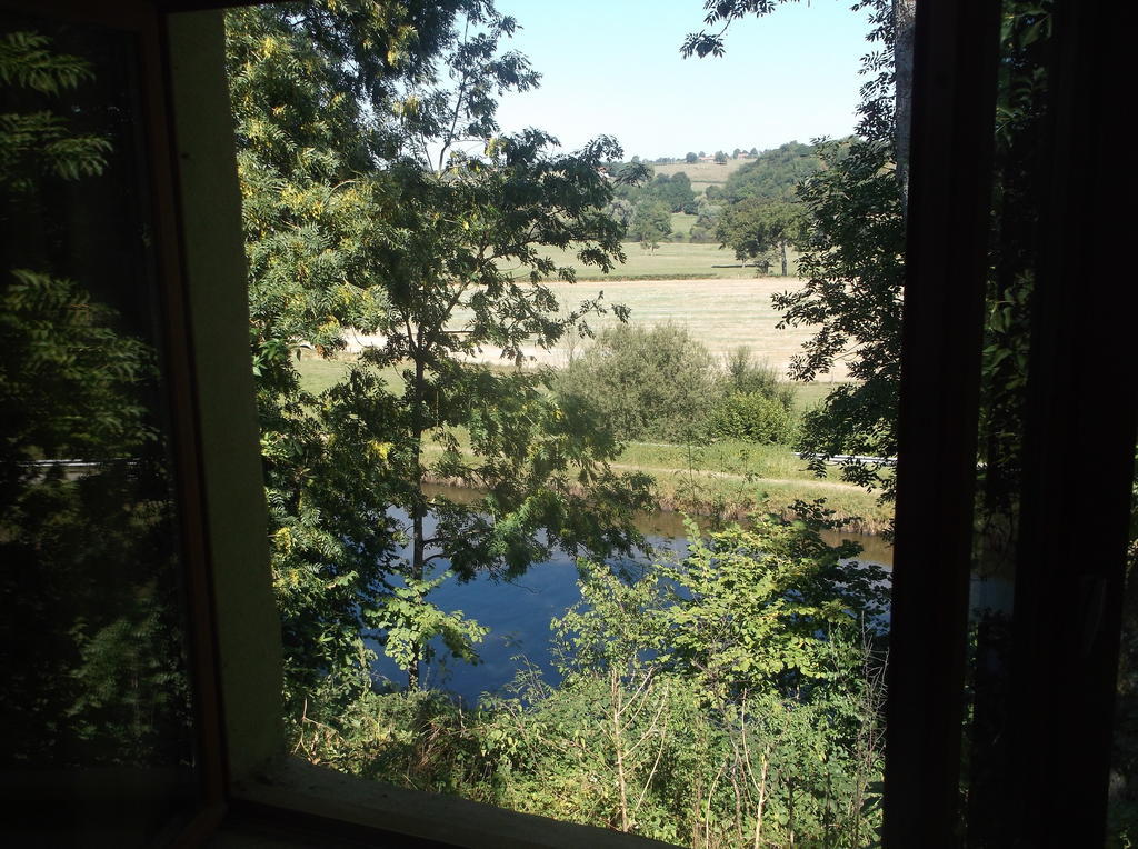 Fenetre Sur Loire Bed & Breakfast Iguerande Room photo